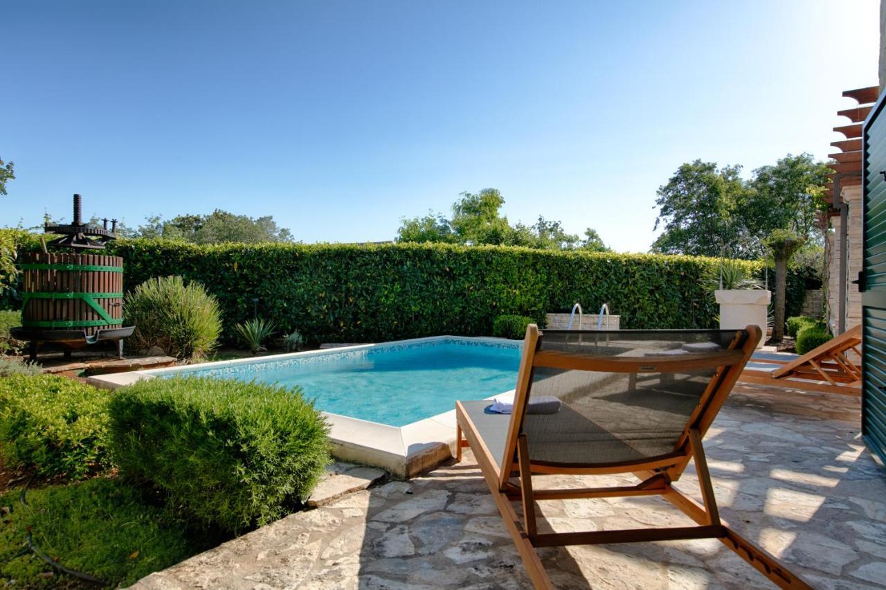 Villa Luci Pucisca Exterior foto